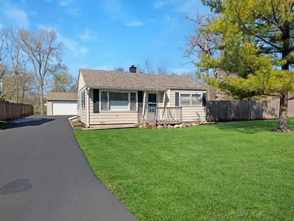 $194,900 | 37130 North Parma Avenue, Lake Villa, IL 60046