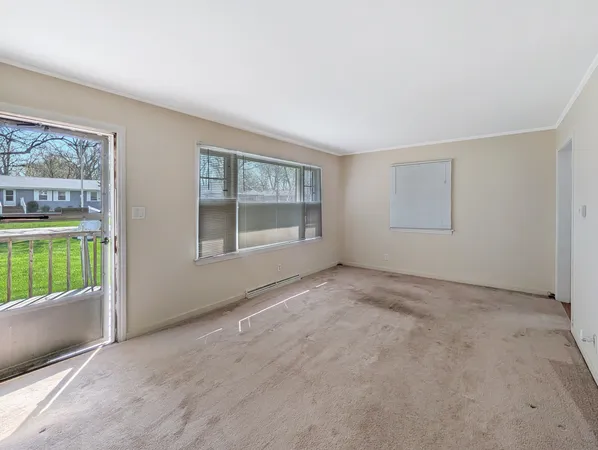 $194,900 | 37130 North Parma Avenue, Lake Villa, IL 60046