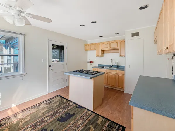$194,900 | 37130 North Parma Avenue, Lake Villa, IL 60046