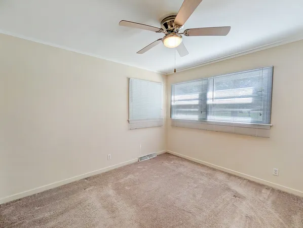 $194,900 | 37130 North Parma Avenue, Lake Villa, IL 60046