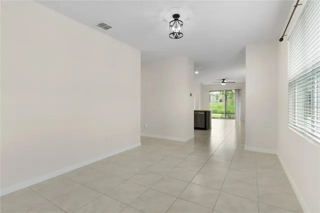 $2,200 | 5420 Sunshine Drive, Wildwood, FL 34785