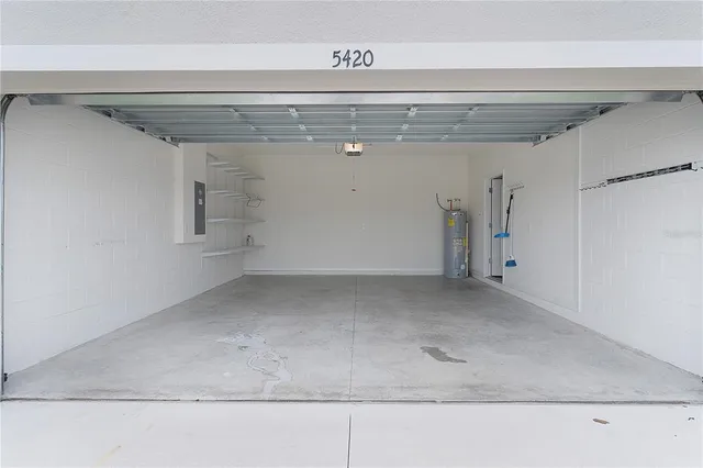 $2,200 | 5420 Sunshine Drive, Wildwood, FL 34785