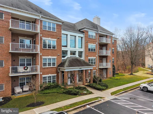 $339,000 | 405 Plumbridge Court, Unit 204, Lutherville-Timonium, MD 21093