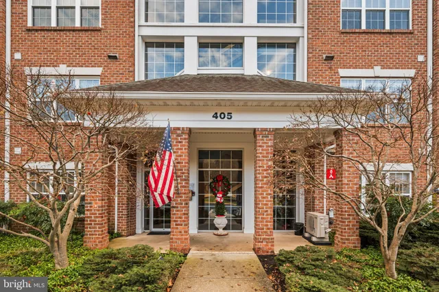$339,000 | 405 Plumbridge Court, Unit 204, Lutherville-Timonium, MD 21093