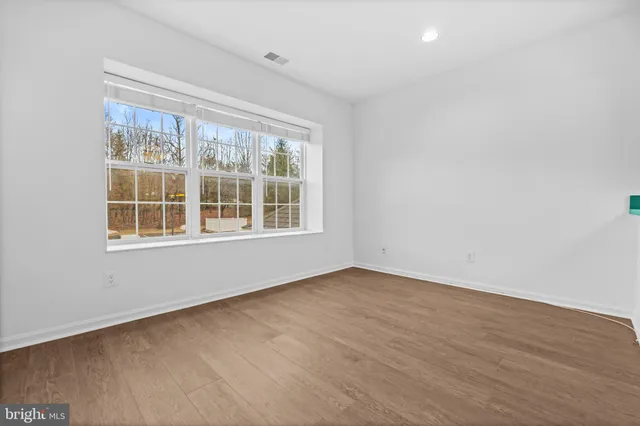 $339,000 | 405 Plumbridge Court, Unit 204, Lutherville-Timonium, MD 21093