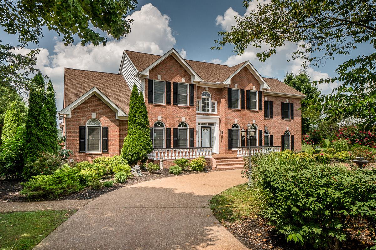209 Springhouse Circle Franklin, TN 37067 - Photo 2 of 30 Gallery Image 2