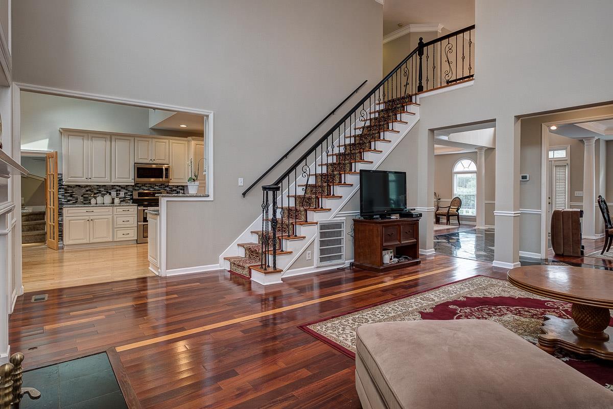 209 Springhouse Circle Franklin, TN 37067 - Photo 8 of 30 Gallery Image 8