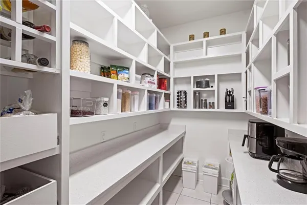 $1,825,000 | 10705 Wild Flower Drive, Lee's Summit, MO 64086