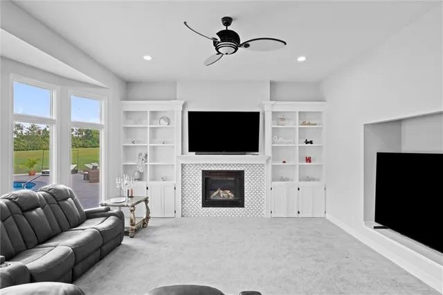 $1,825,000 | 10705 Wild Flower Drive, Lee's Summit, MO 64086