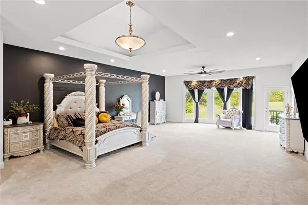 $1,825,000 | 10705 Wild Flower Drive, Lee's Summit, MO 64086