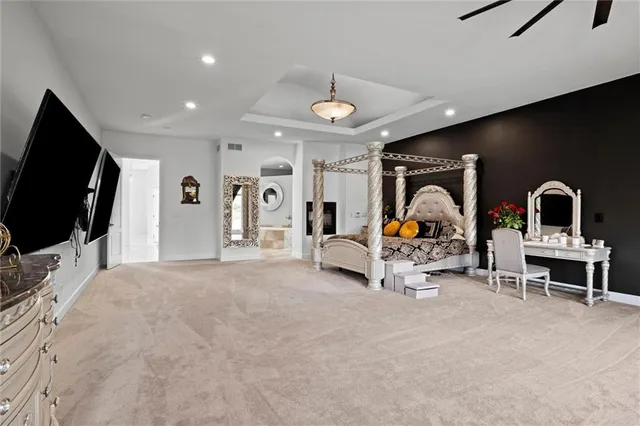 $1,825,000 | 10705 Wild Flower Drive, Lee's Summit, MO 64086