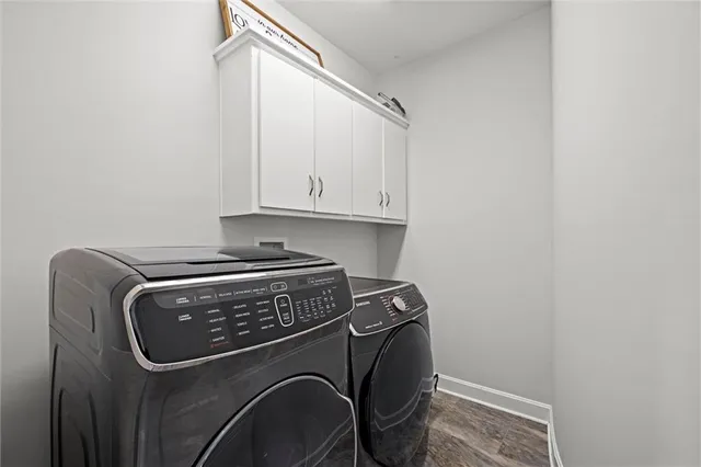 $1,825,000 | 10705 Wild Flower Drive, Lee's Summit, MO 64086