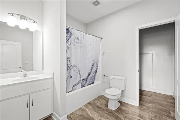 $1,825,000 | 10705 Wild Flower Drive, Lee's Summit, MO 64086