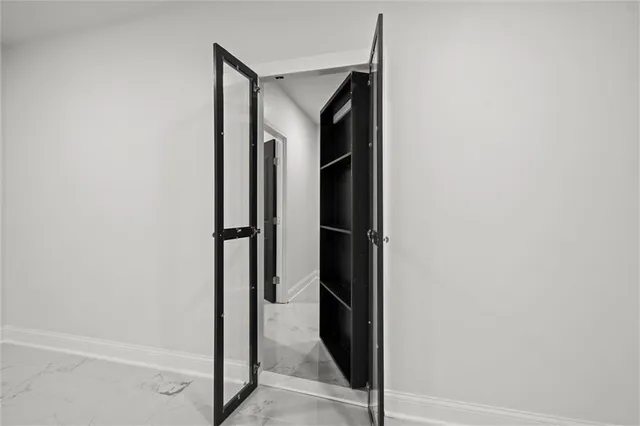 $1,825,000 | 10705 Wild Flower Drive, Lee's Summit, MO 64086