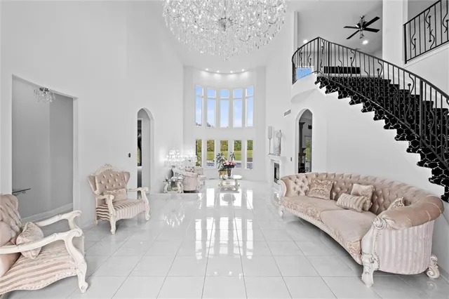 $1,825,000 | 10705 Wild Flower Drive, Lee's Summit, MO 64086