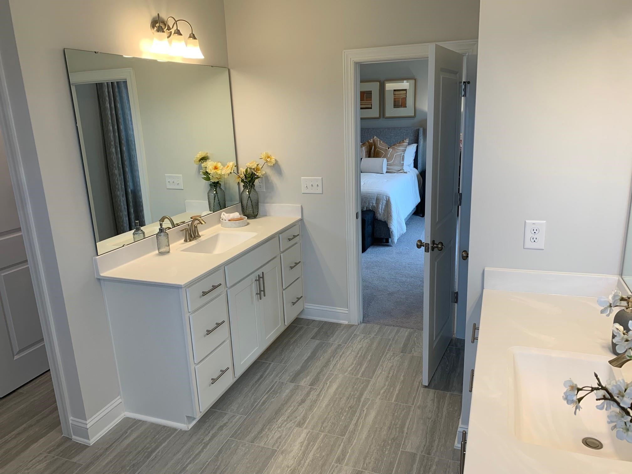 4920 Enlightenment Road, Unit 2128 Raleigh, NC 27616 - Photo 27 of 30 Owner's Bath
