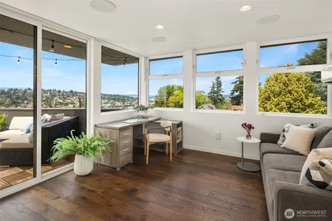$2,695,000 | 2560 12th Avenue West, Seattle, WA 98119