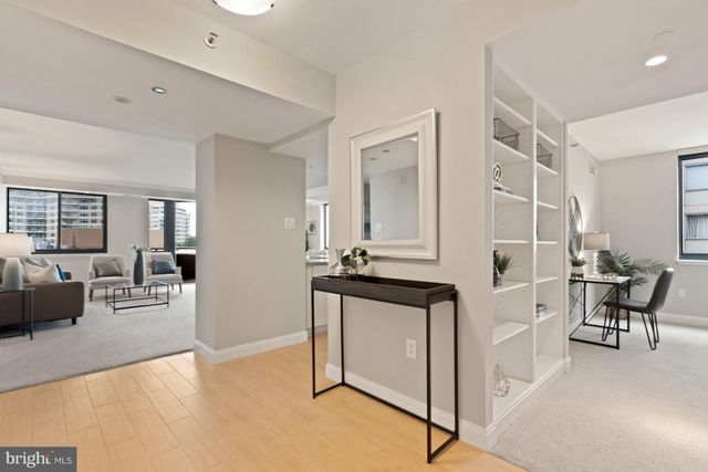 $1,009,000 | 4550 North Park Avenue, Unit 912, Chevy Chase, MD 20815