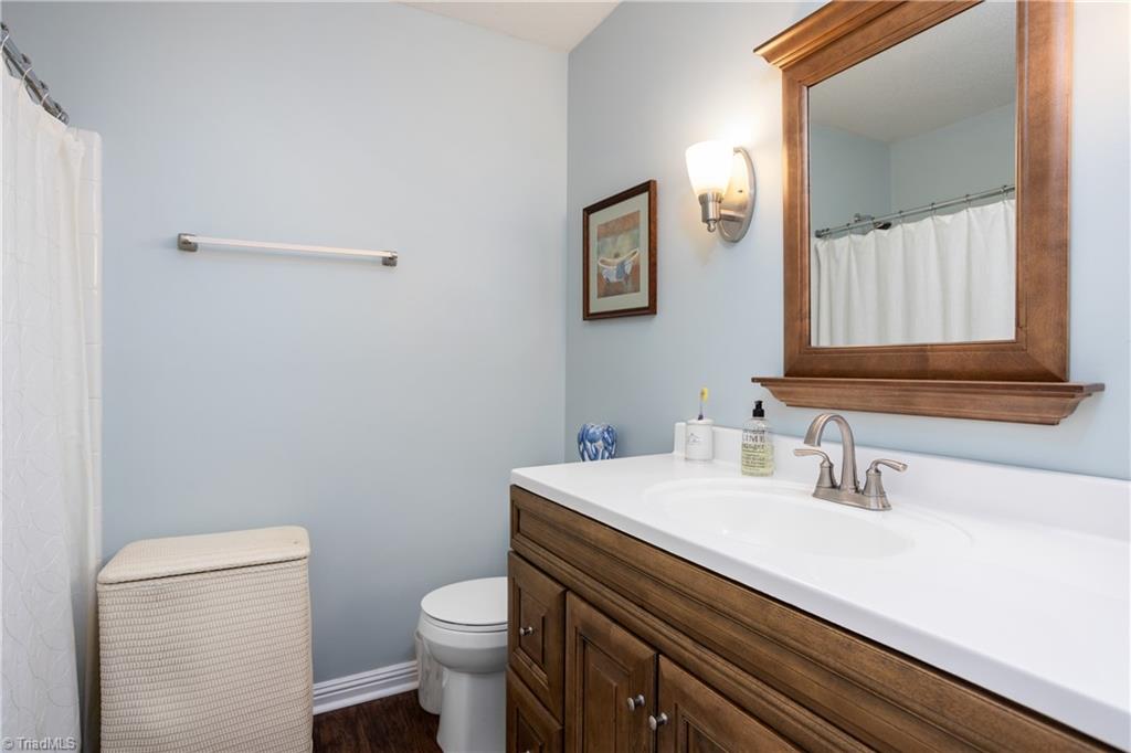 3324 Rockingham Road High Point, NC 27265 - Photo 15 of 29