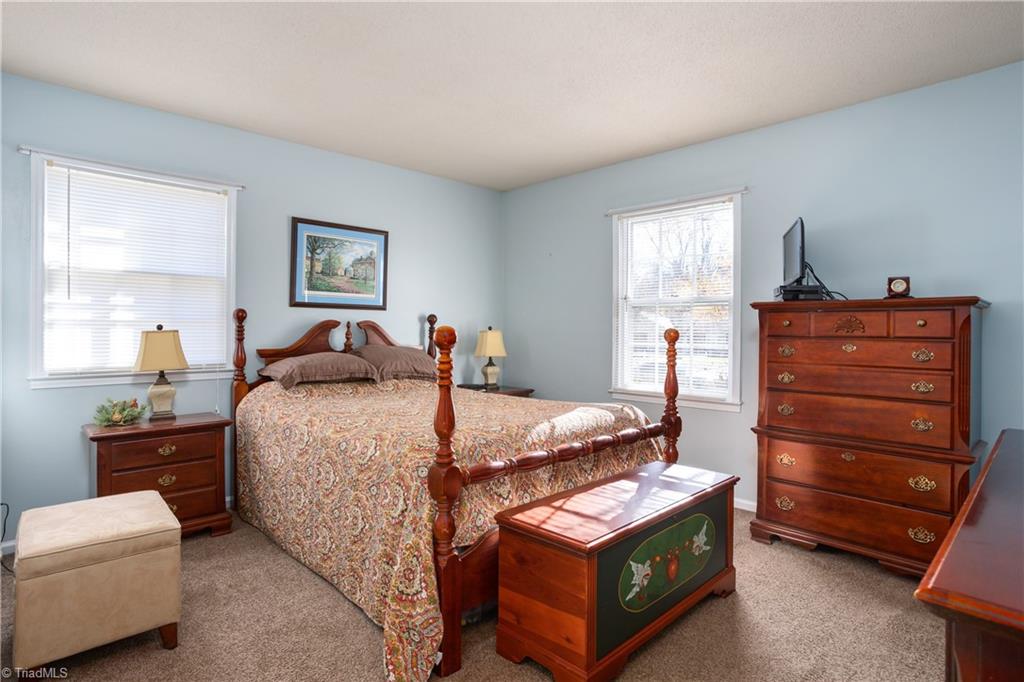 3324 Rockingham Road High Point, NC 27265 - Photo 16 of 29