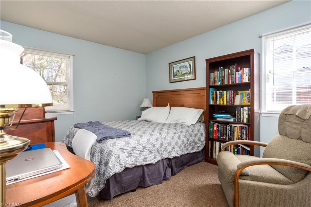 3324 Rockingham Road High Point, NC 27265 - Photo 19 of 29