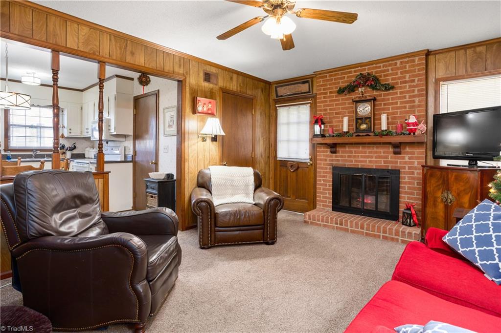 3324 Rockingham Road High Point, NC 27265 - Photo 10 of 29