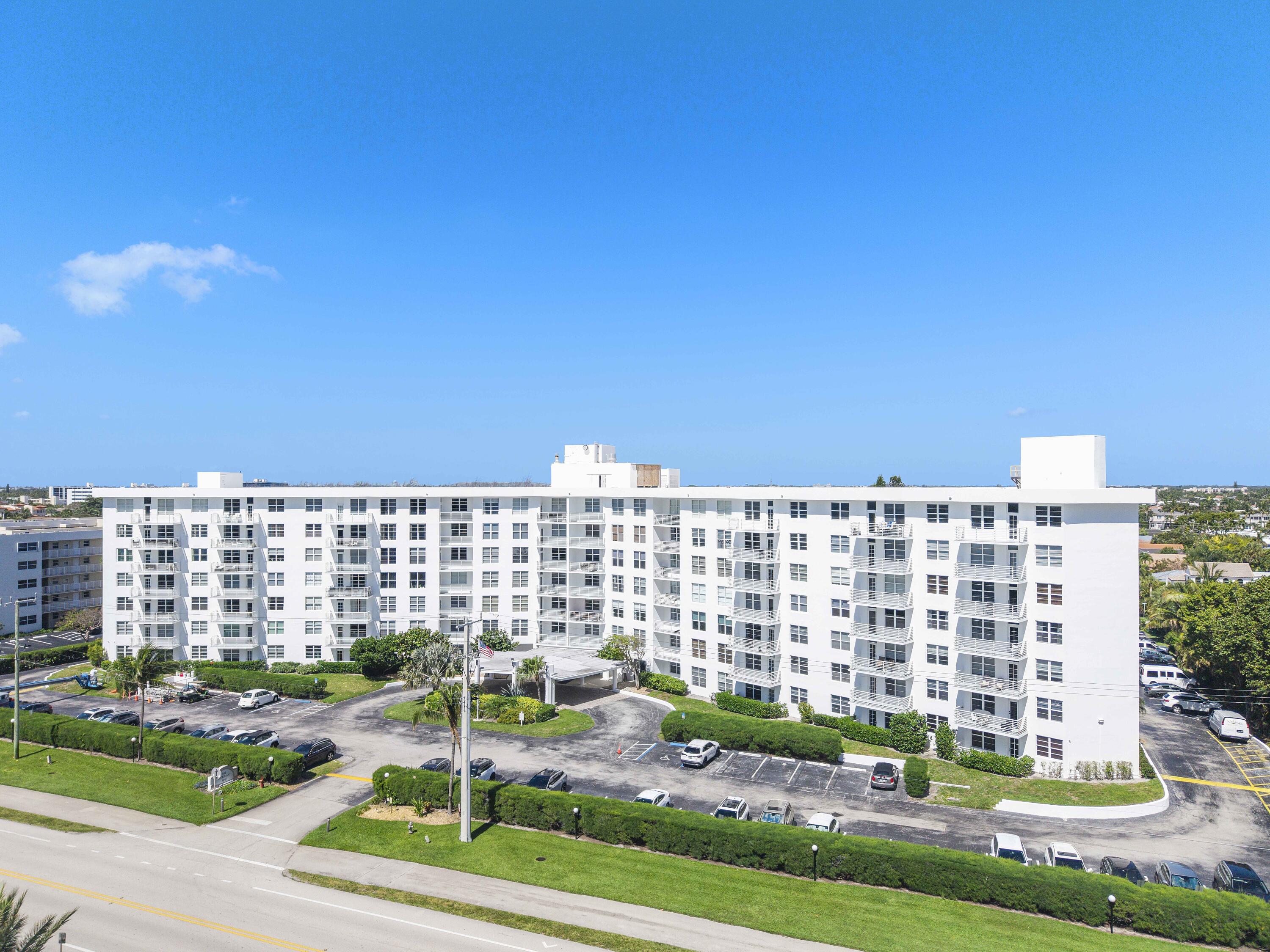 2851 South Ocean Boulevard, Unit 6C Boca Raton, FL 33432 - Photo 31 of 43 Front