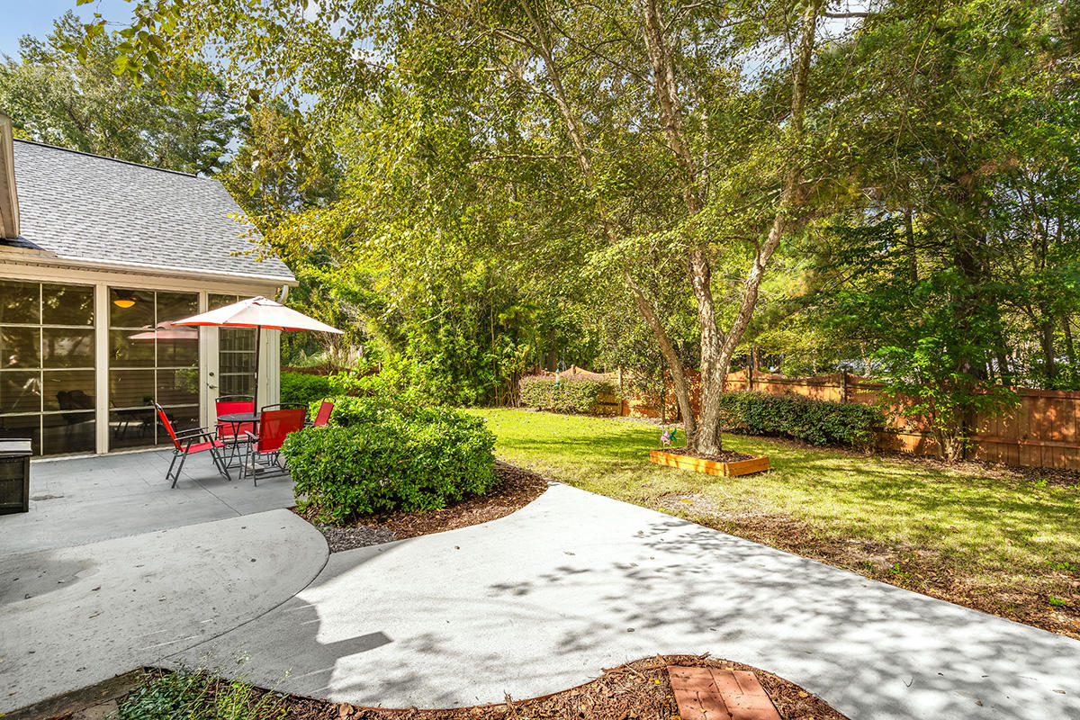 106 High Bridge Road Summerville, SC 29485 - Photo 26 of 31 106 HIGHBRIDGE RD PHOTOGRAPHY 27