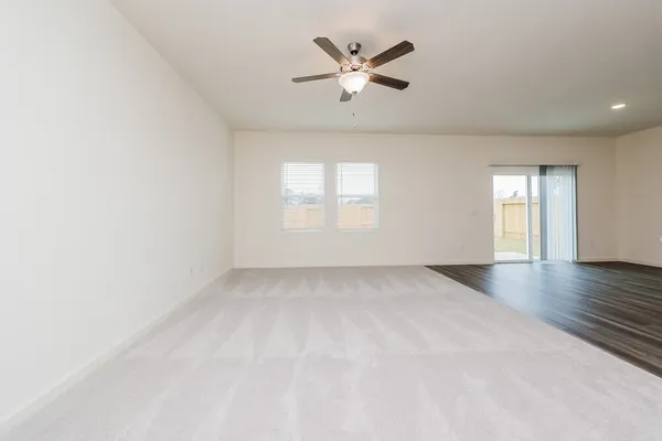 $2,080 | 3530 Penhurst Green, Porter, TX 77365