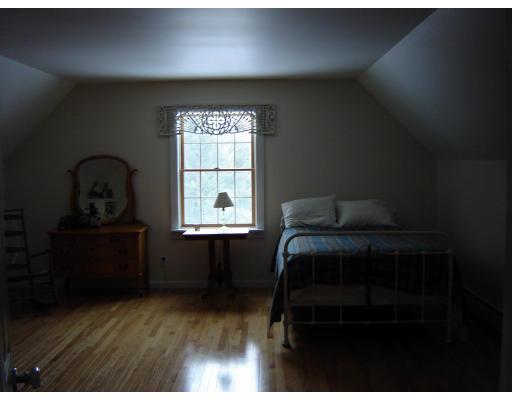 611 Huntington Road Worthington, MA 01098 - Photo 8 of 10 Gallery Image 8