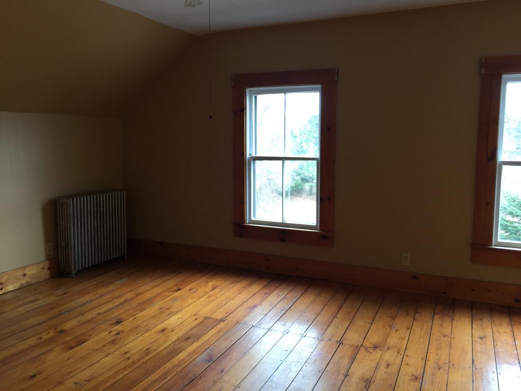 17 Cramton Avenue Rutland, VT 05701 - Photo 9 of 11 Gallery Image 9