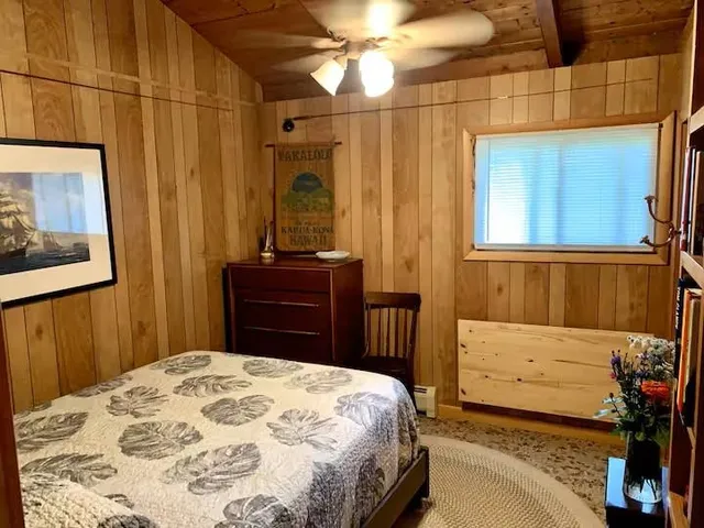 $2,800 | 59 Indian Point Road, Hebron, NH 03241