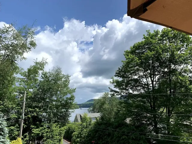 $2,800 | 59 Indian Point Road, Hebron, NH 03241