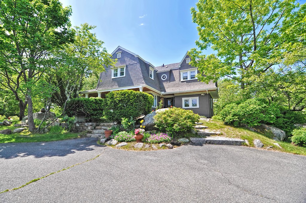 7 Hillside Road, Unit 2 Gloucester, MA 01930 - Photo 1 of 29