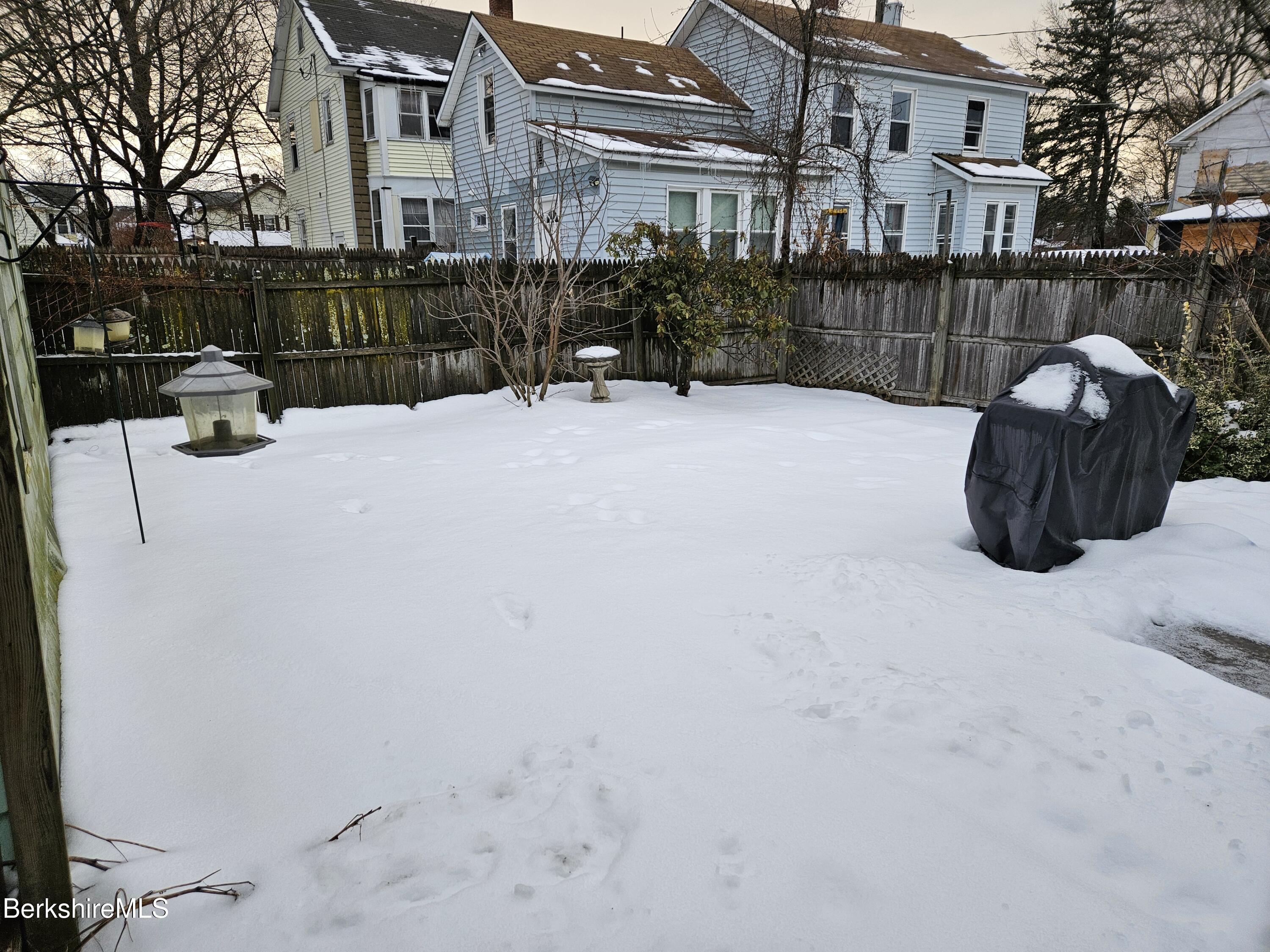 269 2nd Street Pittsfield, MA 01201 - Photo 5 of 40 Fenced in Back Yard