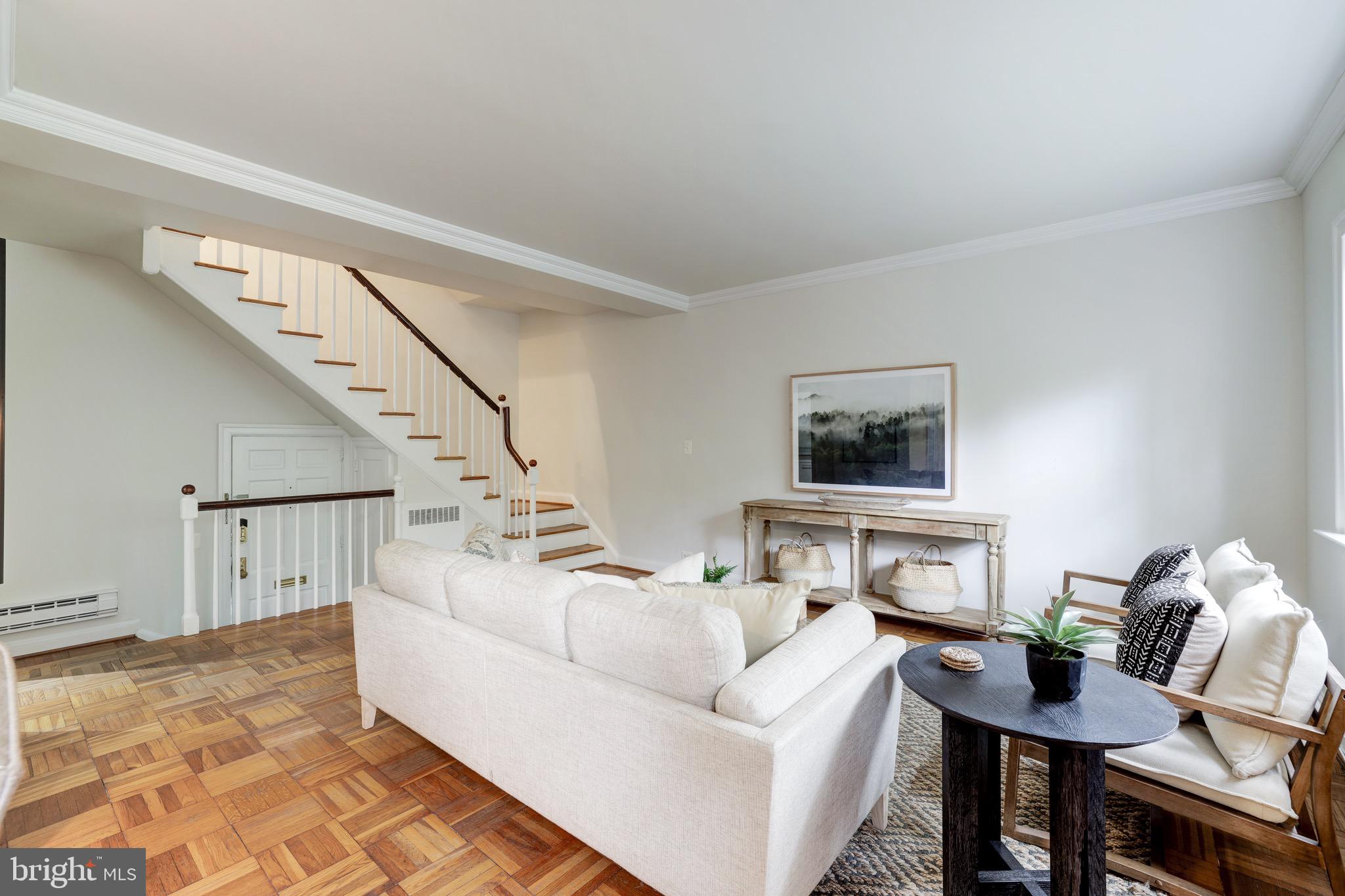 3754 Gunston Road, Unit 904 Alexandria, VA 22302 - Photo 10 of 27 Gallery Image 10
