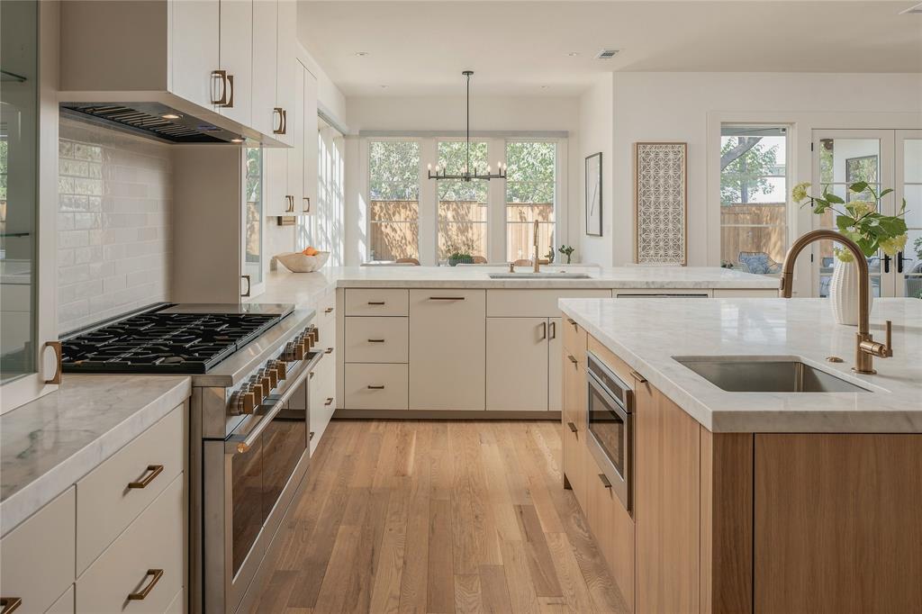 8427 Midway Road Dallas, TX 75209 - Photo 9 of 30 Gallery Image 9