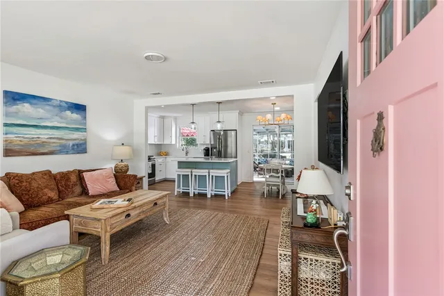 $850,000 | 907 Mallery Street, St. Simons Island, GA 31522