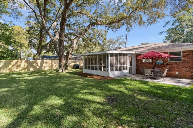 $850,000 | 907 Mallery Street, St. Simons Island, GA 31522