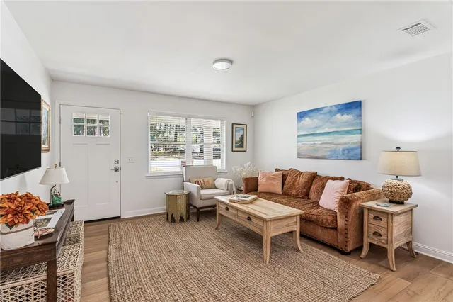 $850,000 | 907 Mallery Street, St. Simons Island, GA 31522