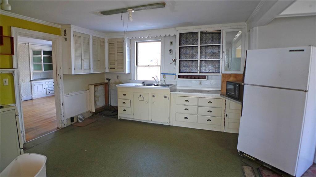97 Beach Road Southport, ME 04576 - Photo 3 of 23 Photo