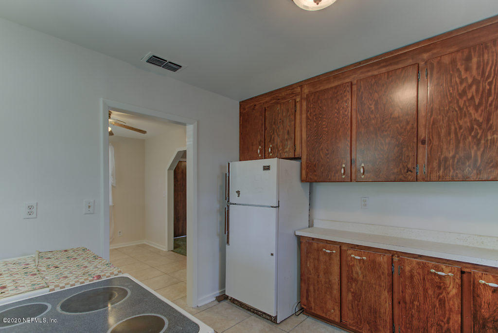 991 Otis Road Jacksonville, FL 32220 - Photo 16 of 26 Kitchen