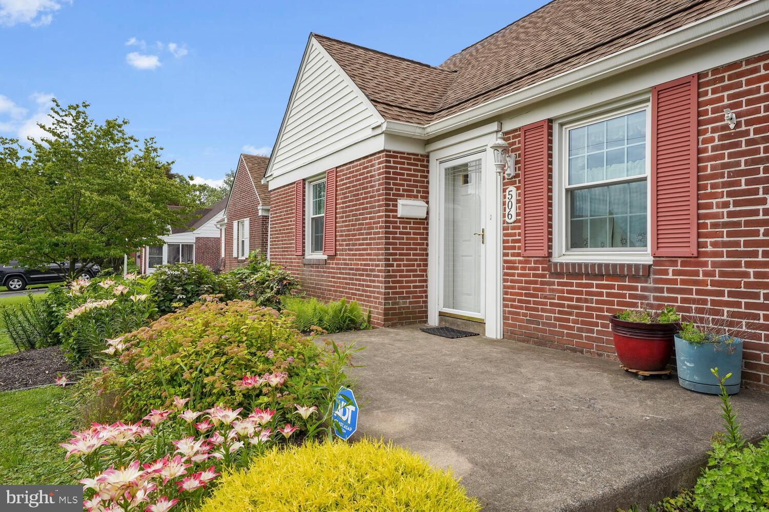 506 Bonsall Road Ridley Park, PA 19078 - Photo 2 of 27