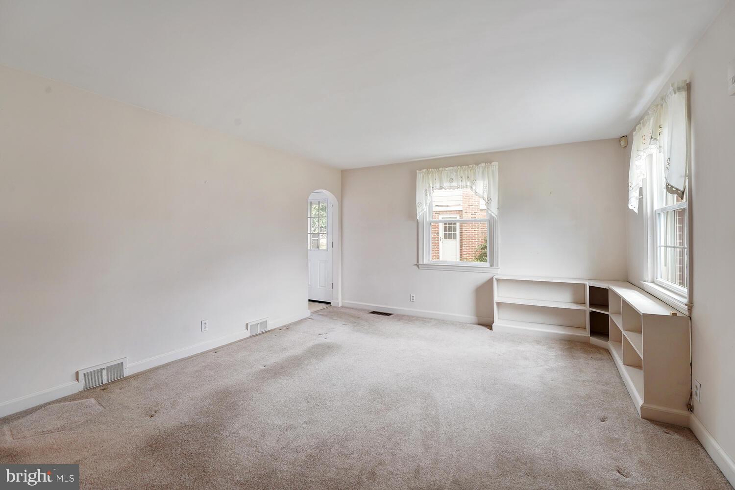 506 Bonsall Road Ridley Park, PA 19078 - Photo 5 of 27