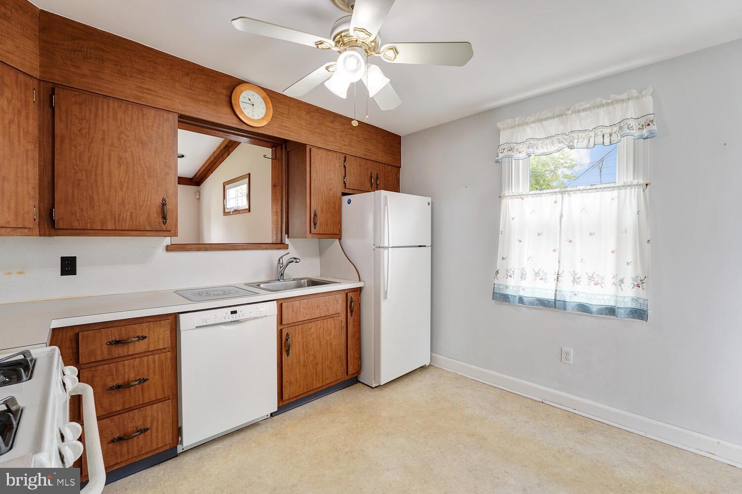 506 Bonsall Road Ridley Park, PA 19078 - Photo 8 of 27