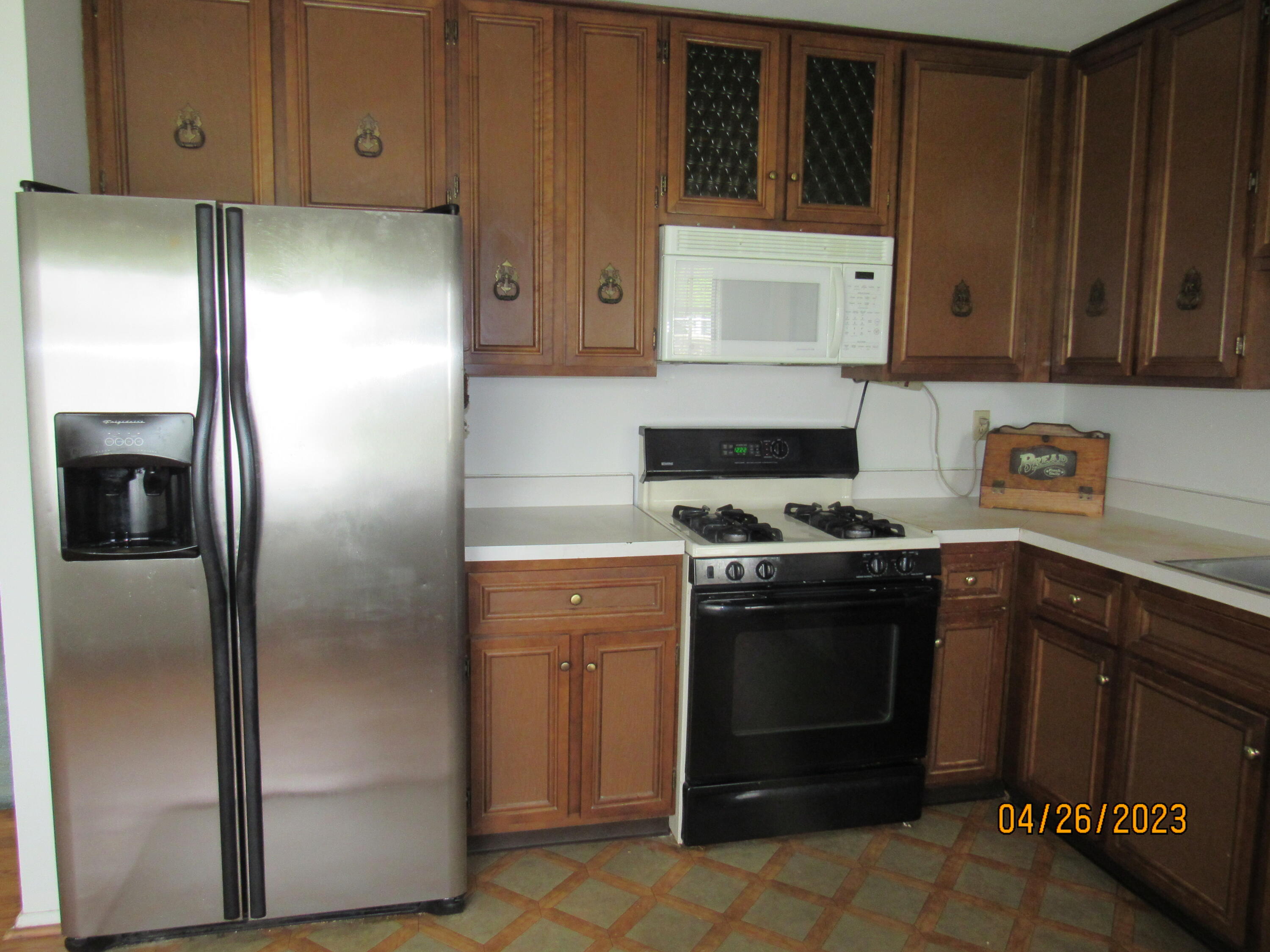 3153 Nantucket Street Springfield, OH 45503 - Photo 10 of 31 Gallery Image 10