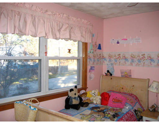 22 Albion Road Billerica, MA 01821 - Photo 9 of 26 a room with toys and a large window