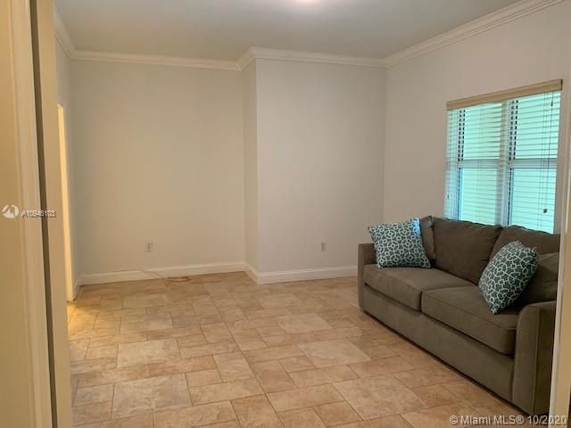 $450,000 | 3330 Northeast 190th Street, Unit 1818, Aventura, FL 33180