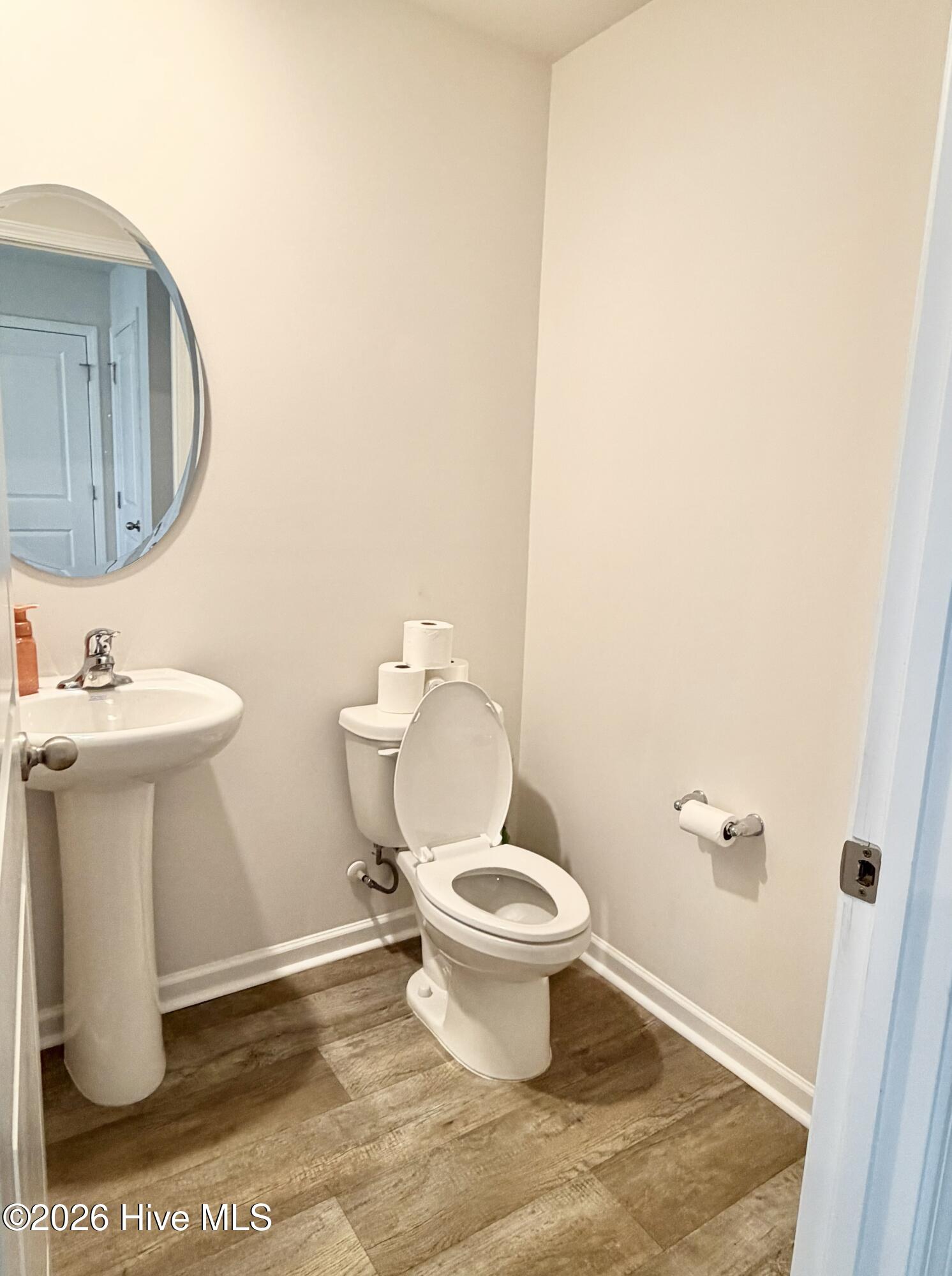 4080 Debbie Drive Ayden, NC 28513 - Photo 5 of 27 DS Bath