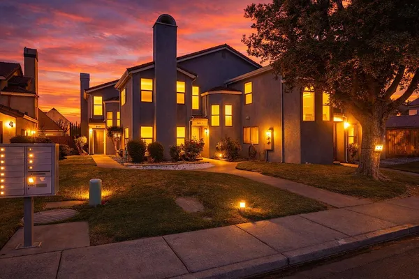 $999,999 | 3661 La Mancha Place, Turlock, CA 95382